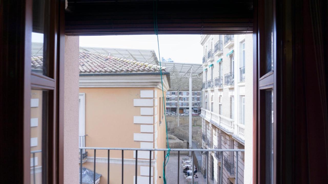 Bonita Vivienda En El Corazon De Zaragoza Apartment Exterior foto